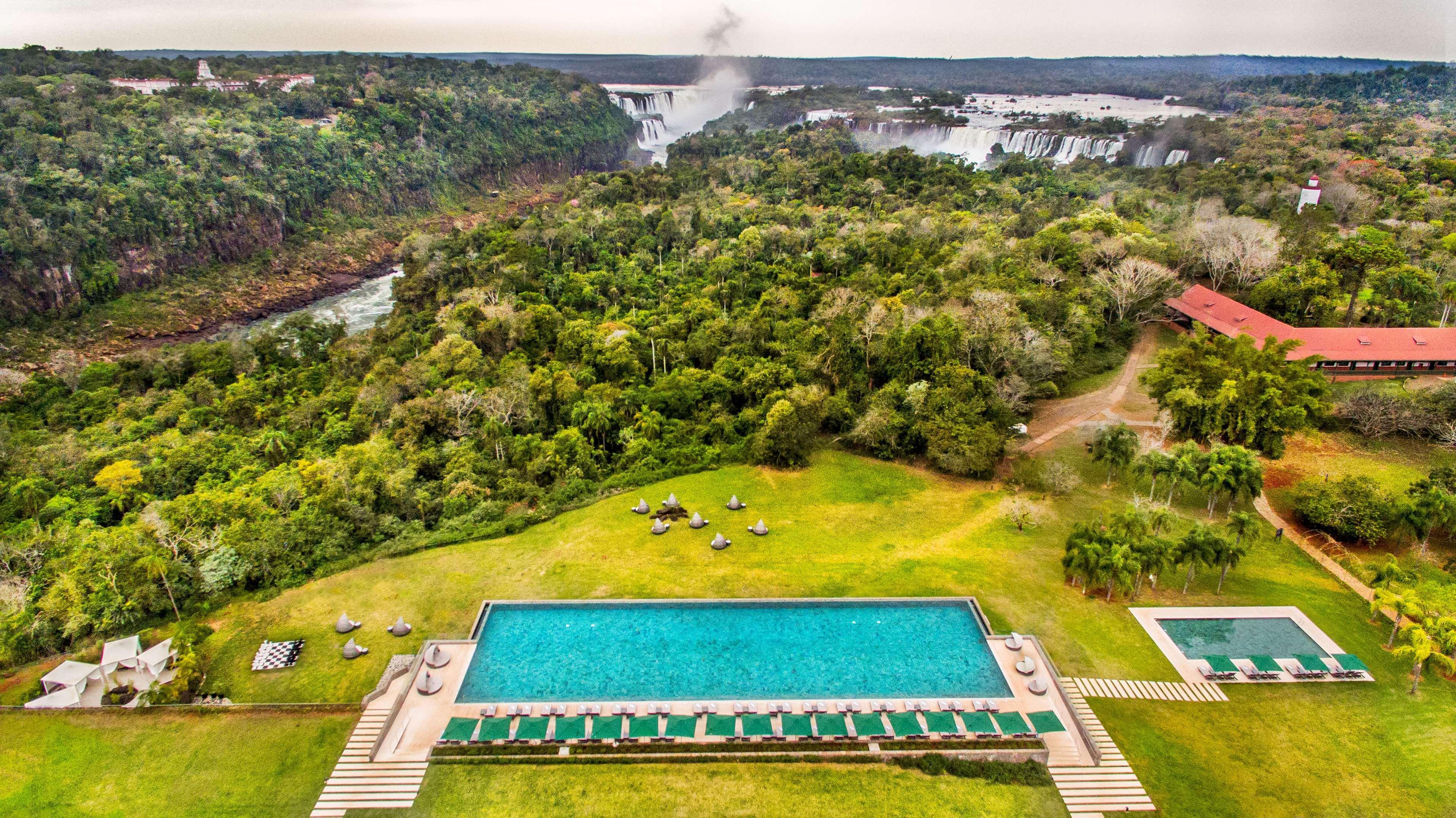 Hotel Gran Melia Iguazu à Puerto Iguazú Extérieur photo Aerial view of the resort