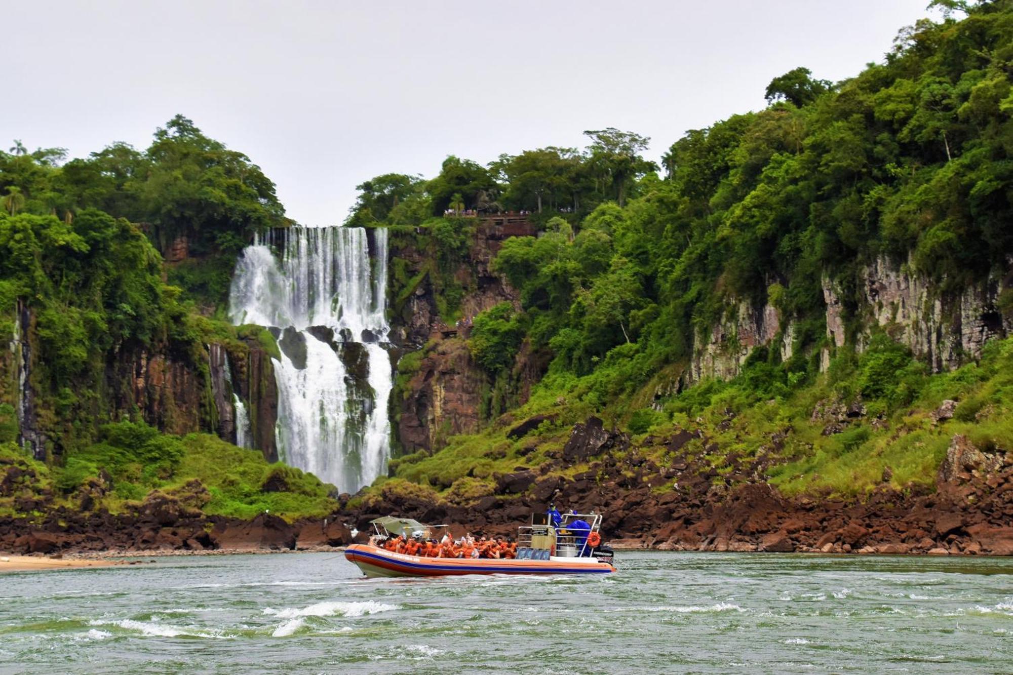Hotel Gran Melia Iguazu à Puerto Iguazú Extérieur photo Salto Yucumã